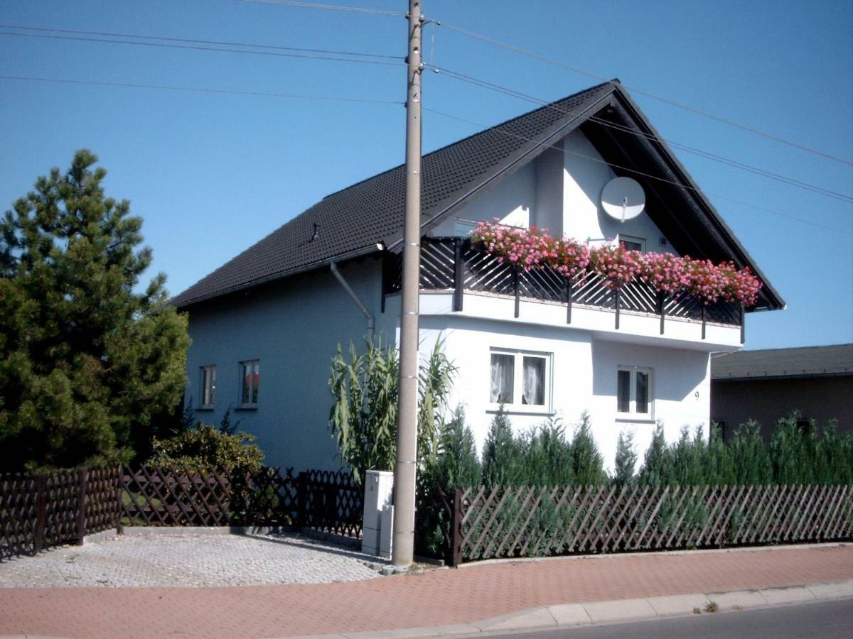 Ferienwohnungen Zeise Leipzig Exteriör bild